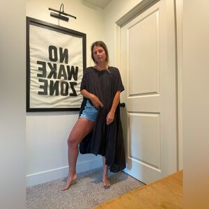 FREE PEOPLE BLACK FLOWY MIDI